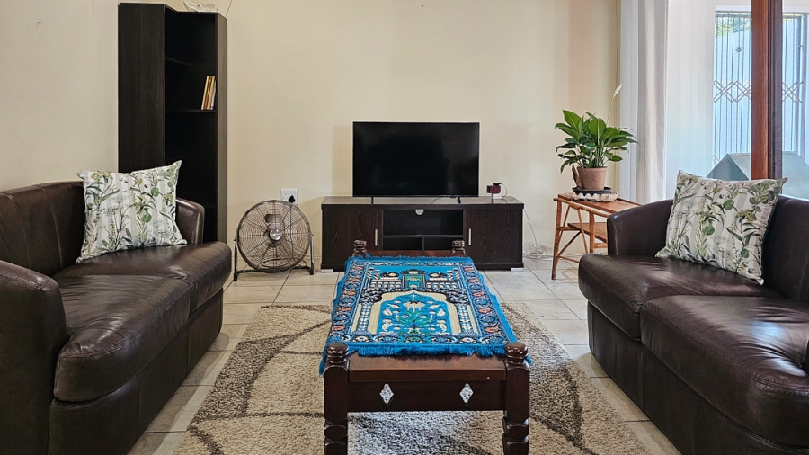 4 Bedroom Property for Sale in Leisure Bay KwaZulu-Natal
