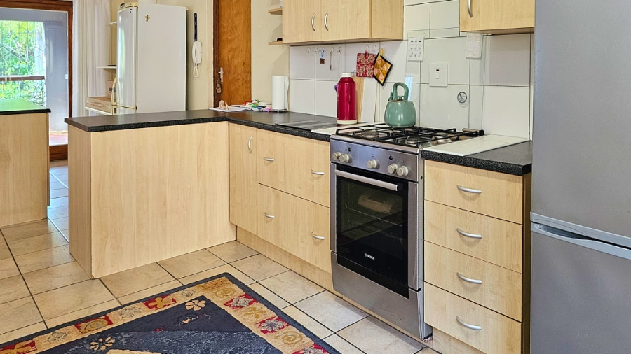 4 Bedroom Property for Sale in Leisure Bay KwaZulu-Natal