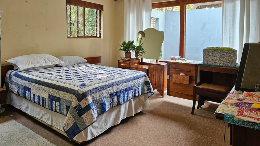 4 Bedroom Property for Sale in Leisure Bay KwaZulu-Natal