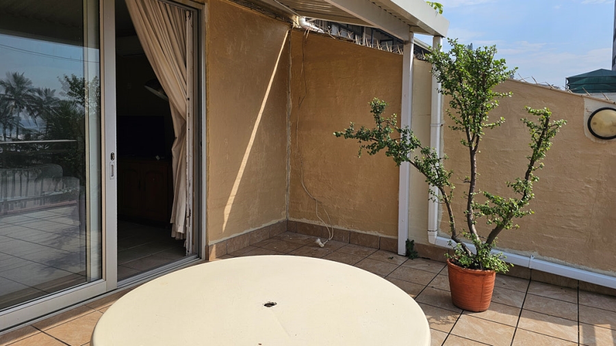 2 Bedroom Property for Sale in Margate Beach KwaZulu-Natal