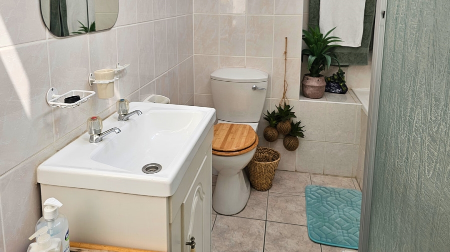 2 Bedroom Property for Sale in Margate Beach KwaZulu-Natal