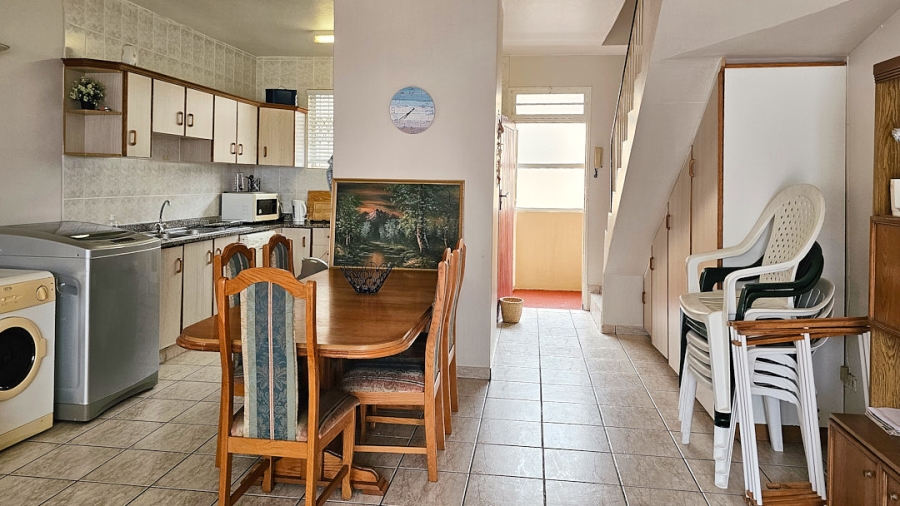 2 Bedroom Property for Sale in Margate Beach KwaZulu-Natal