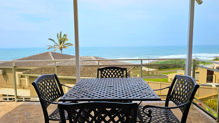 5 Bedroom Property for Sale in Manaba Beach KwaZulu-Natal