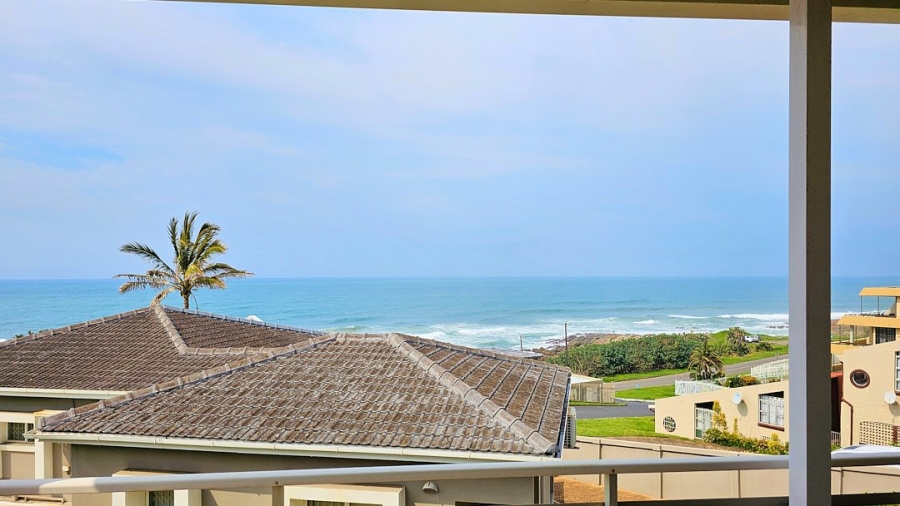 5 Bedroom Property for Sale in Manaba Beach KwaZulu-Natal