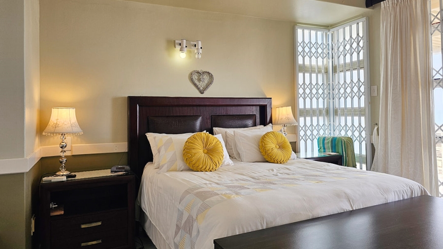 5 Bedroom Property for Sale in Manaba Beach KwaZulu-Natal