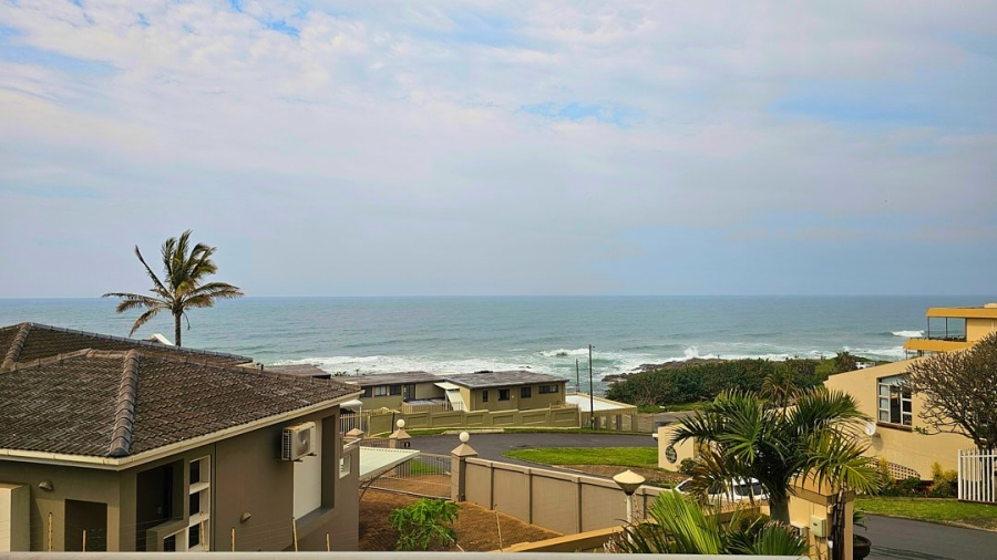 5 Bedroom Property for Sale in Manaba Beach KwaZulu-Natal