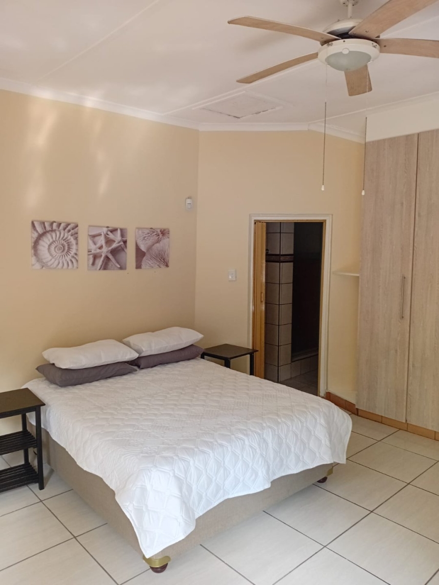 To Let 1 Bedroom Property for Rent in Southport KwaZulu-Natal