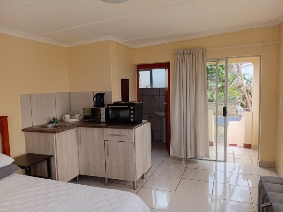To Let 1 Bedroom Property for Rent in Southport KwaZulu-Natal