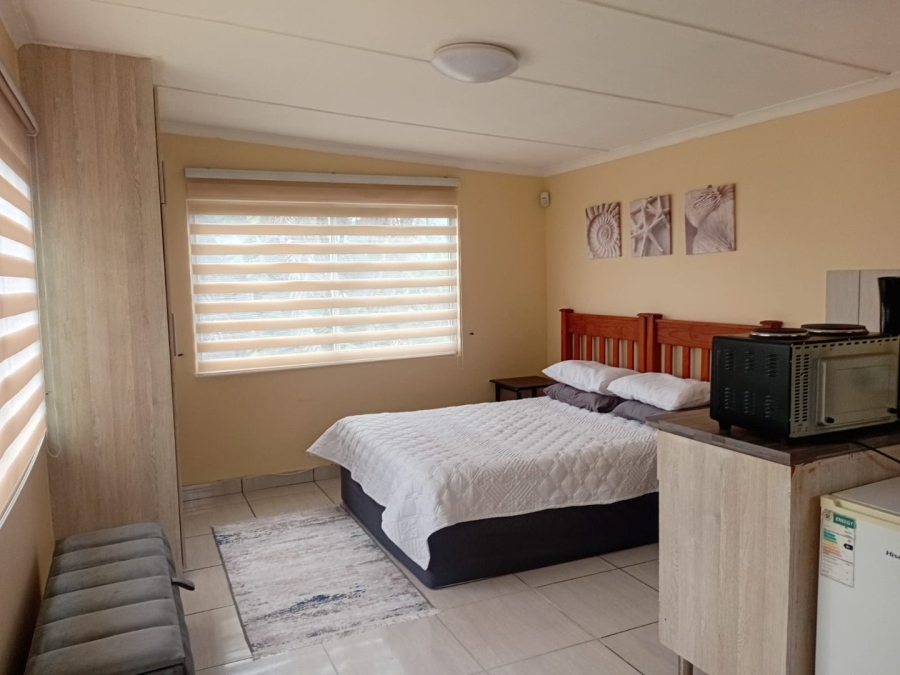 To Let 1 Bedroom Property for Rent in Southport KwaZulu-Natal