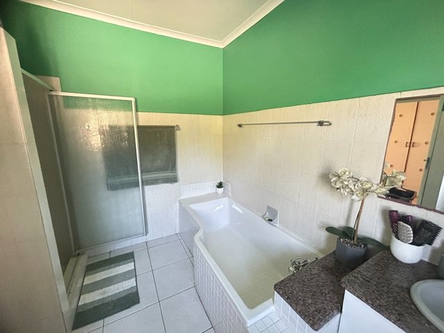 4 Bedroom Property for Sale in Birdswood KwaZulu-Natal