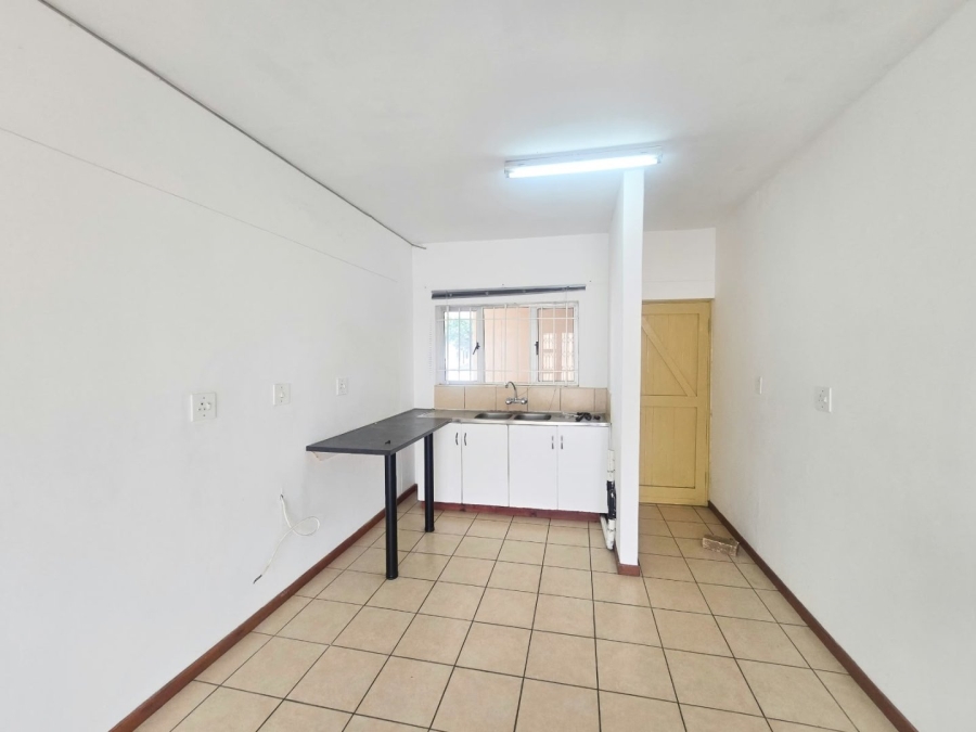 To Let 2 Bedroom Property for Rent in Stanger KwaZulu-Natal