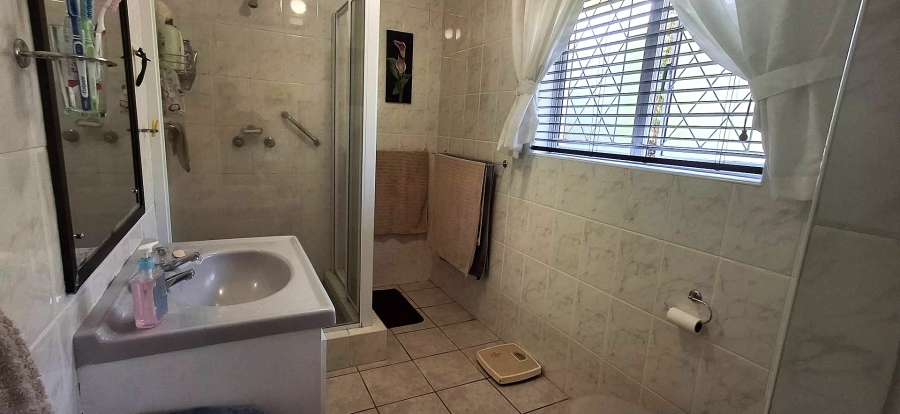 2 Bedroom Property for Sale in Margate KwaZulu-Natal