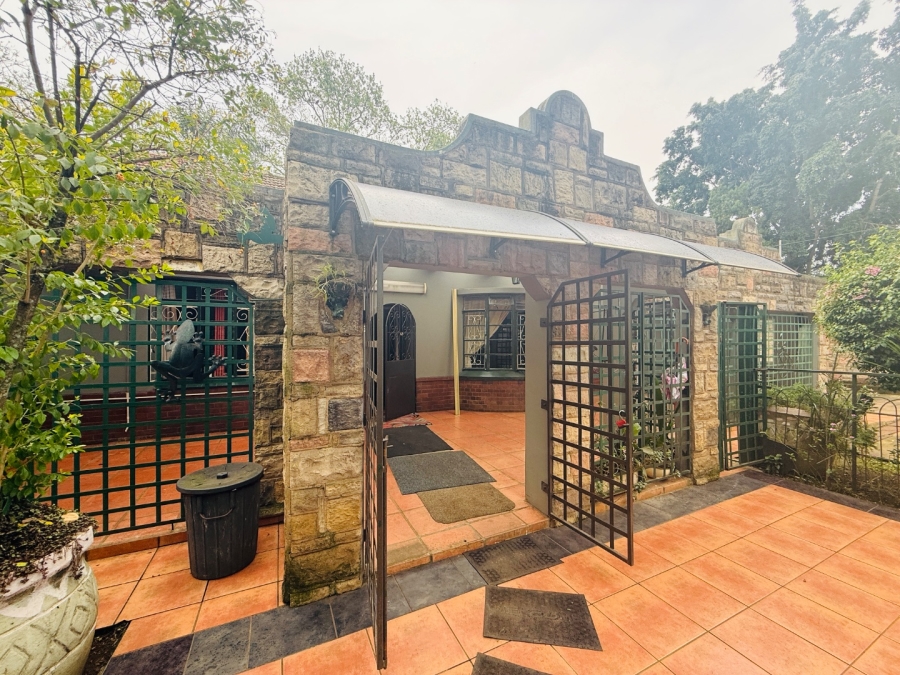 4 Bedroom Property for Sale in Scottsville KwaZulu-Natal