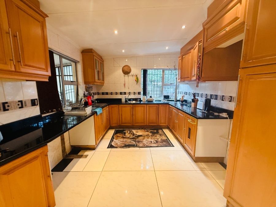 4 Bedroom Property for Sale in Scottsville KwaZulu-Natal