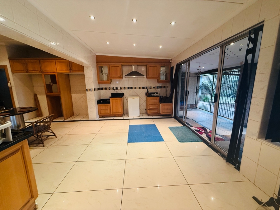 4 Bedroom Property for Sale in Scottsville KwaZulu-Natal