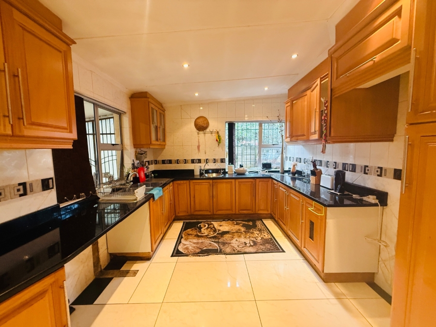 4 Bedroom Property for Sale in Scottsville KwaZulu-Natal