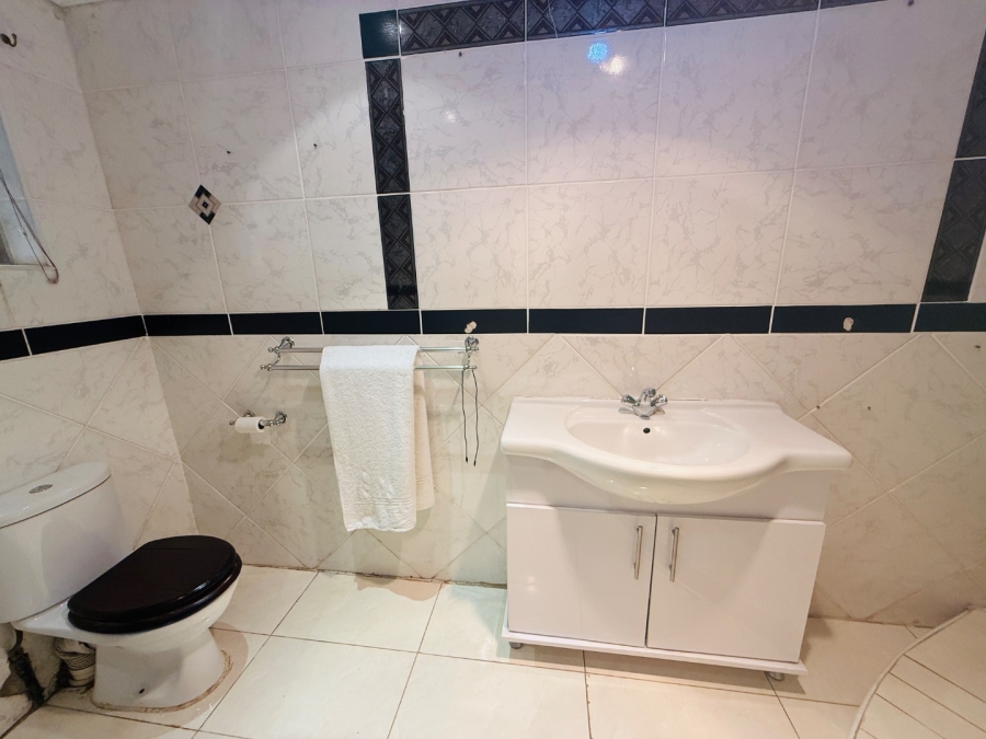4 Bedroom Property for Sale in Scottsville KwaZulu-Natal