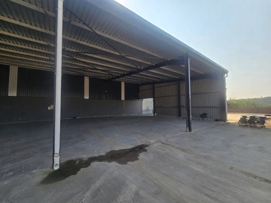To Let Commercial Property for Rent in Redcliffe KwaZulu-Natal