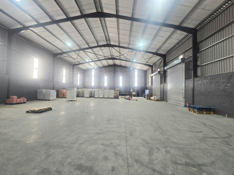 To Let Commercial Property for Rent in Redcliffe KwaZulu-Natal