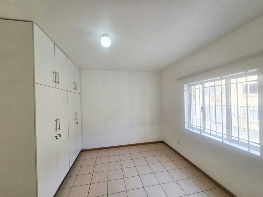 To Let 2 Bedroom Property for Rent in Stanger KwaZulu-Natal
