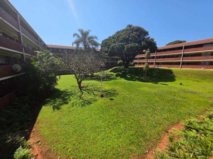 To Let 2 Bedroom Property for Rent in Bluff KwaZulu-Natal