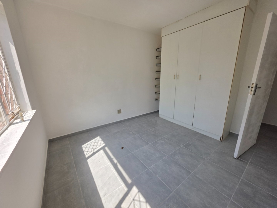 To Let 2 Bedroom Property for Rent in Bluff KwaZulu-Natal