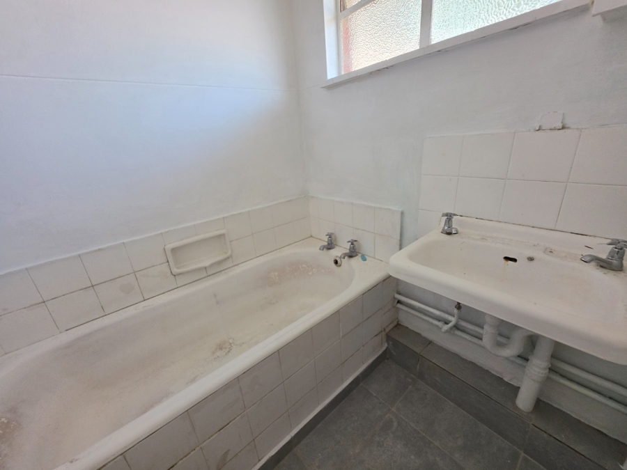 To Let 2 Bedroom Property for Rent in Bluff KwaZulu-Natal