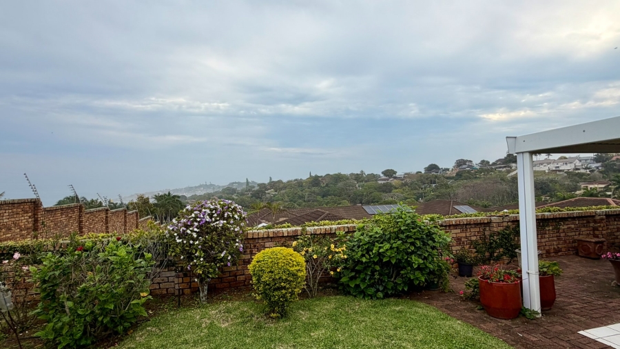 2 Bedroom Property for Sale in Manaba Beach KwaZulu-Natal