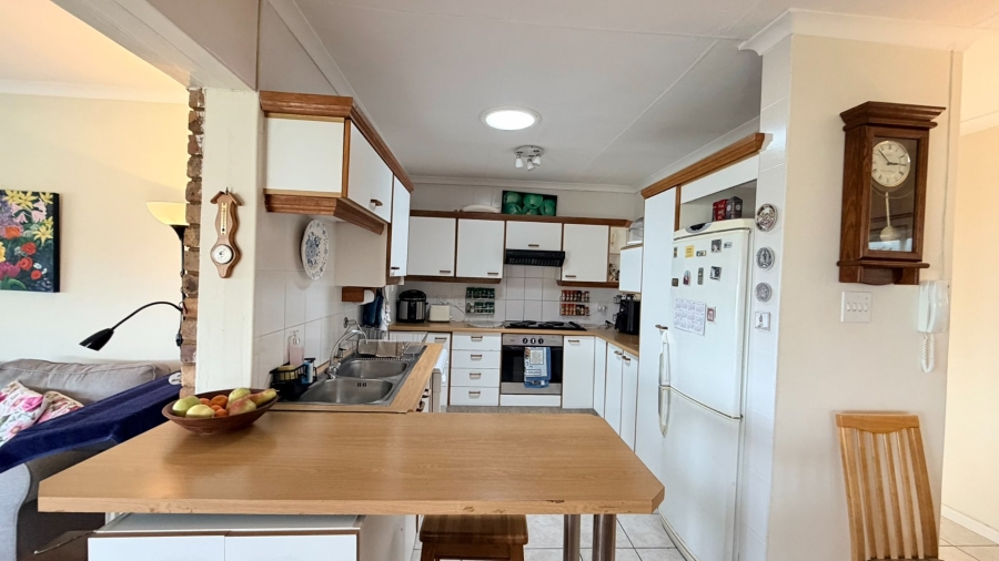 2 Bedroom Property for Sale in Manaba Beach KwaZulu-Natal