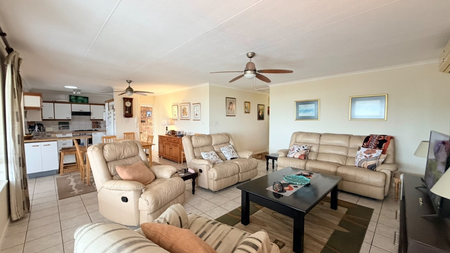 2 Bedroom Property for Sale in Manaba Beach KwaZulu-Natal