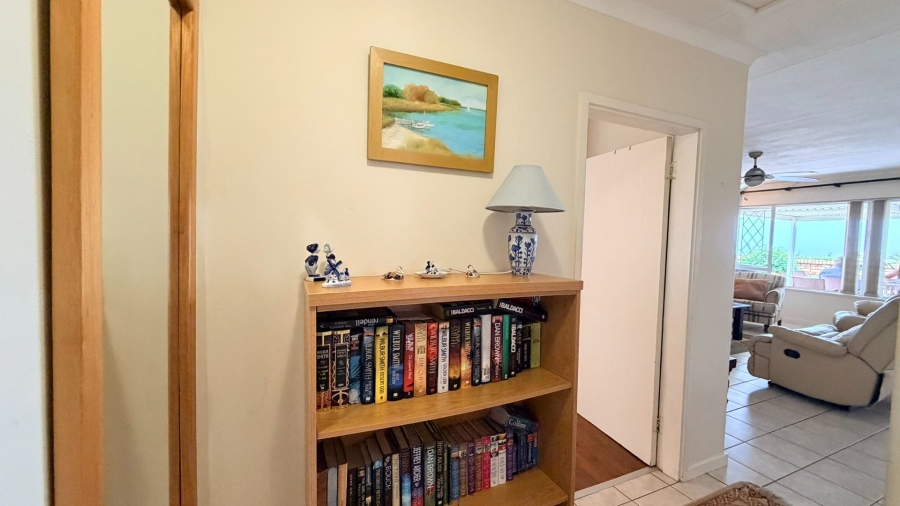 2 Bedroom Property for Sale in Manaba Beach KwaZulu-Natal