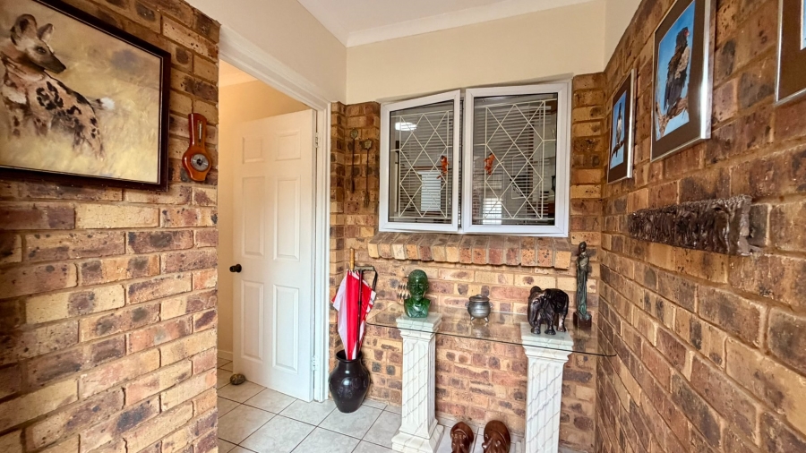 2 Bedroom Property for Sale in Manaba Beach KwaZulu-Natal