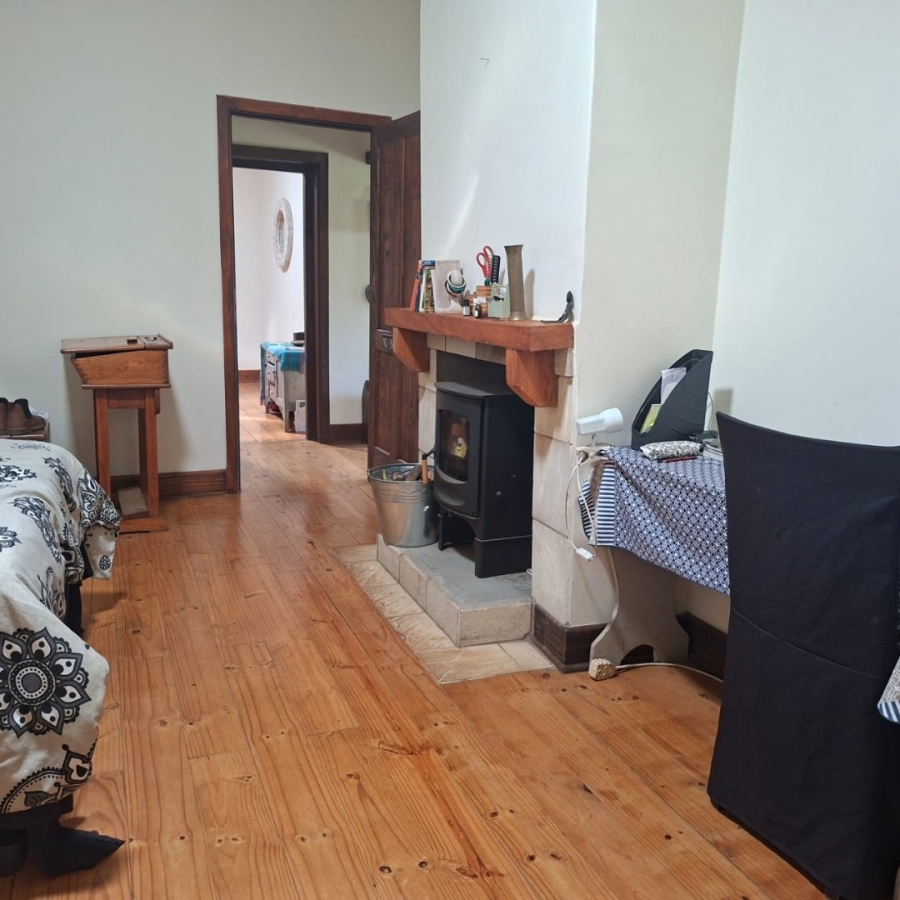 To Let 5 Bedroom Property for Rent in Byrne KwaZulu-Natal