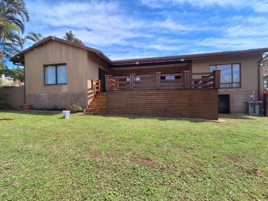 3 Bedroom Property for Sale in Umtentweni KwaZulu-Natal