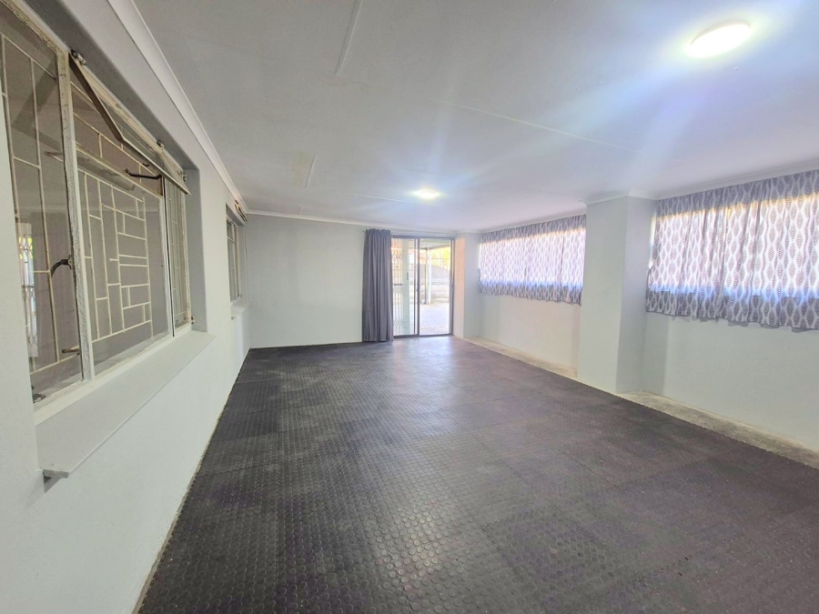 3 Bedroom Property for Sale in Arborpark KwaZulu-Natal