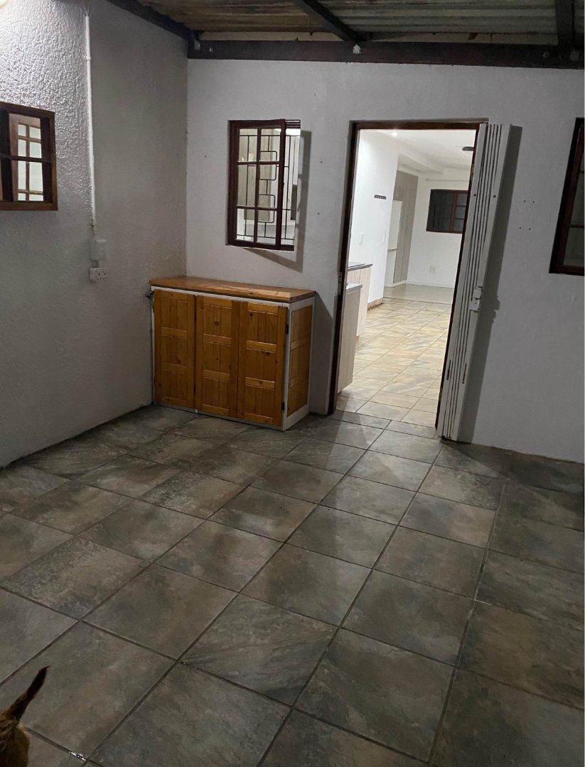 1 Bedroom Property for Sale in West Riding KwaZulu-Natal
