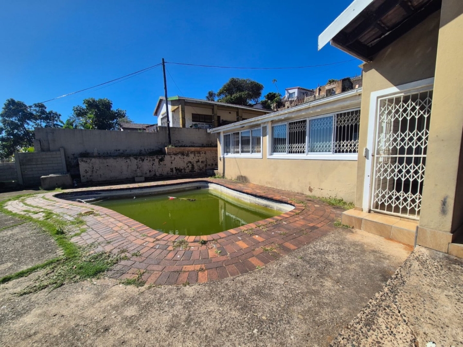 3 Bedroom Property for Sale in Brighton Beach KwaZulu-Natal