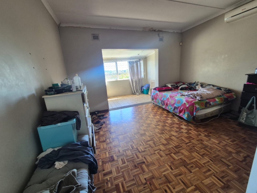 3 Bedroom Property for Sale in Brighton Beach KwaZulu-Natal