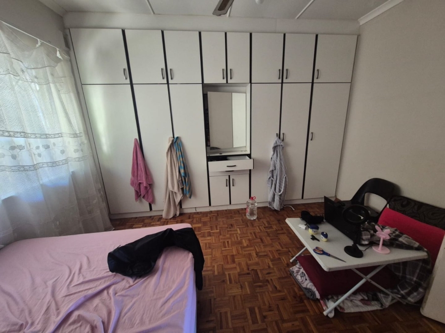 3 Bedroom Property for Sale in Brighton Beach KwaZulu-Natal