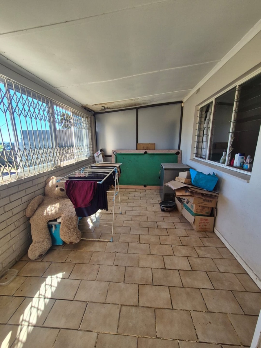 3 Bedroom Property for Sale in Brighton Beach KwaZulu-Natal