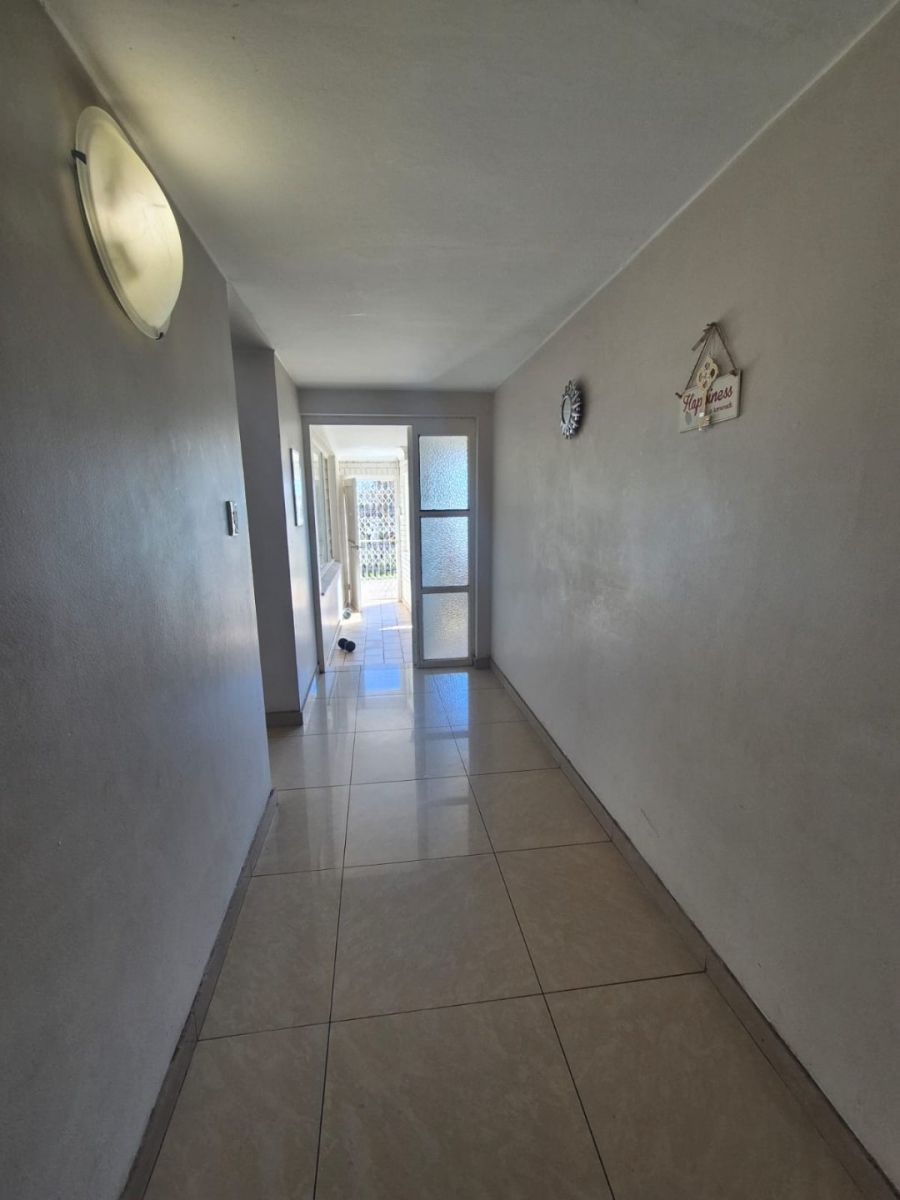 3 Bedroom Property for Sale in Brighton Beach KwaZulu-Natal
