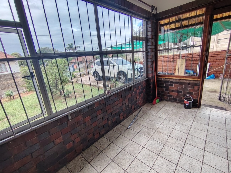 To Let 2 Bedroom Property for Rent in Wentworth KwaZulu-Natal