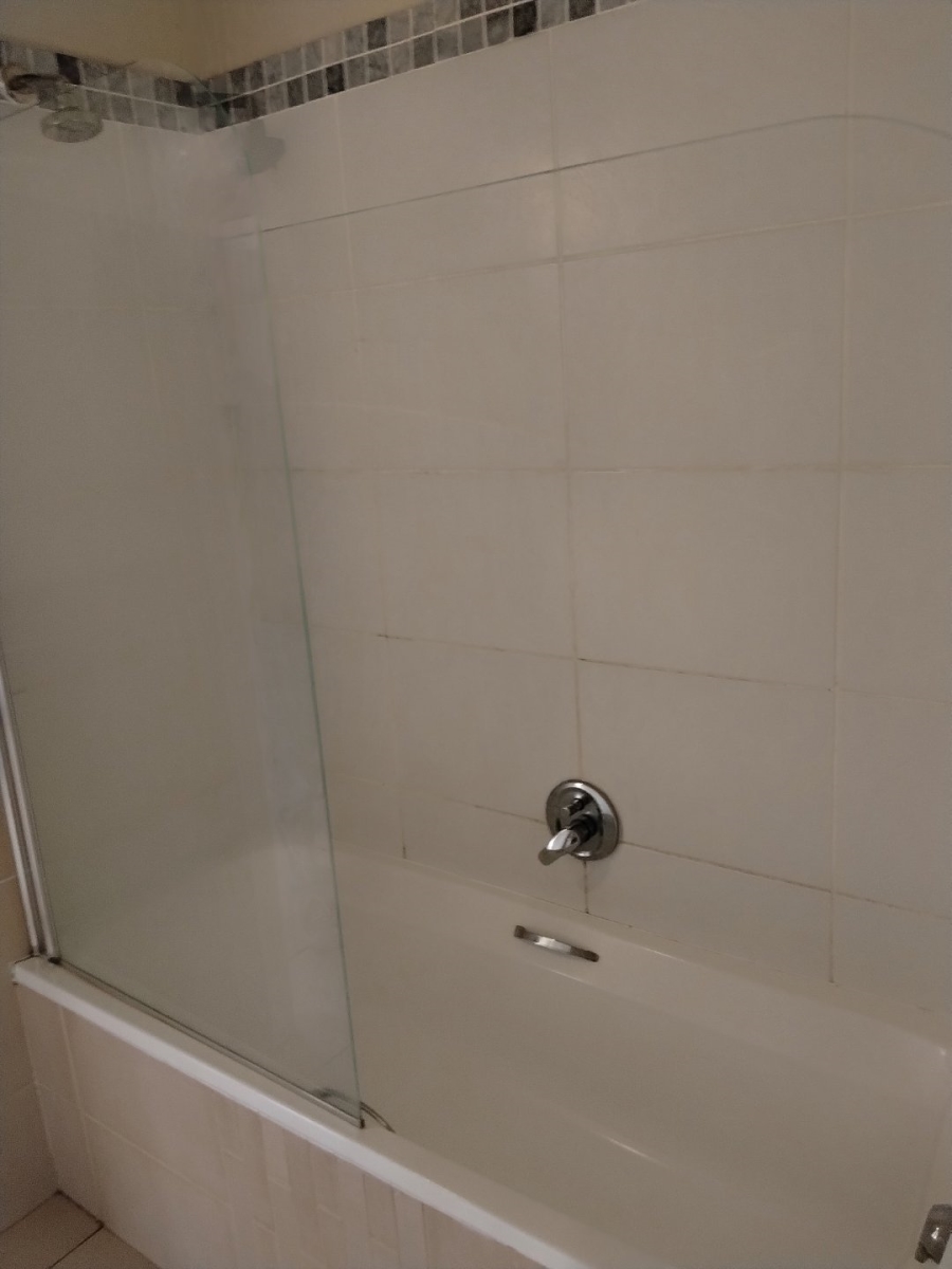 2 Bedroom Property for Sale in Ballitoville KwaZulu-Natal