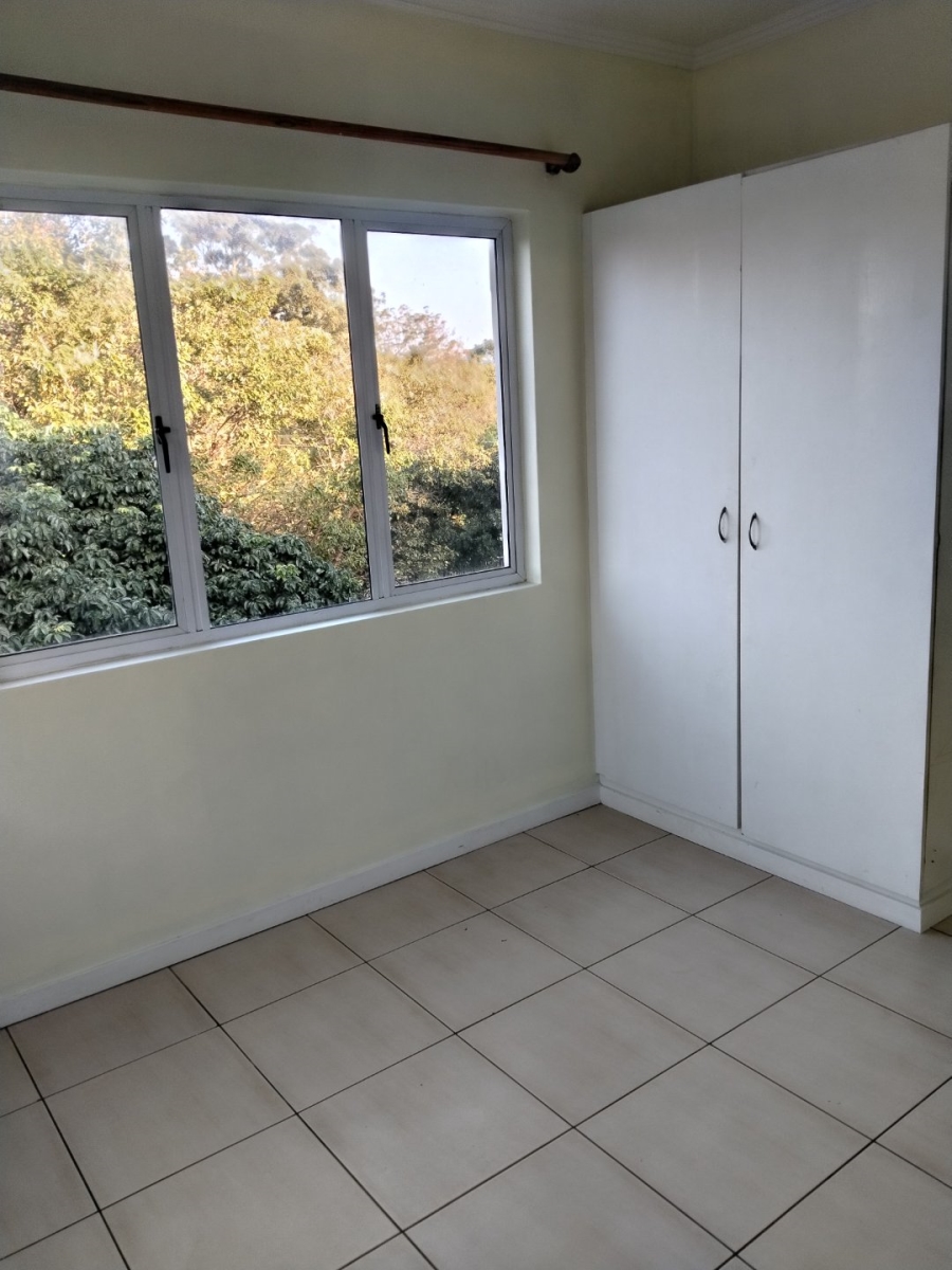 2 Bedroom Property for Sale in Ballitoville KwaZulu-Natal