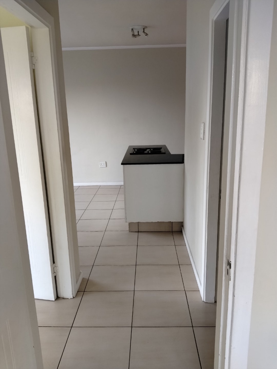 2 Bedroom Property for Sale in Ballitoville KwaZulu-Natal