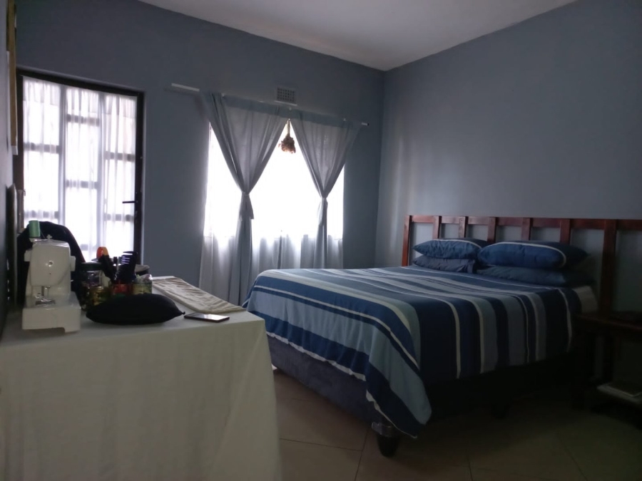 To Let 2 Bedroom Property for Rent in Bluff KwaZulu-Natal