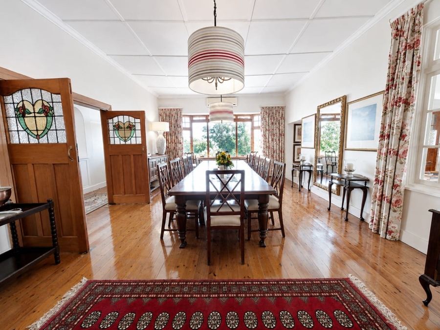 5 Bedroom Property for Sale in Ballito Central KwaZulu-Natal