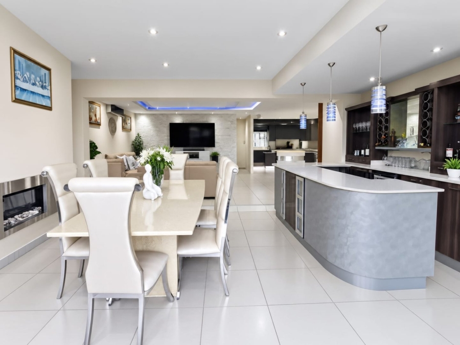 4 Bedroom Property for Sale in Ballito Central KwaZulu-Natal