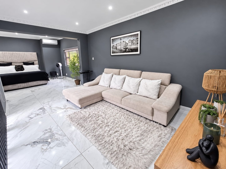 4 Bedroom Property for Sale in Ballito Central KwaZulu-Natal