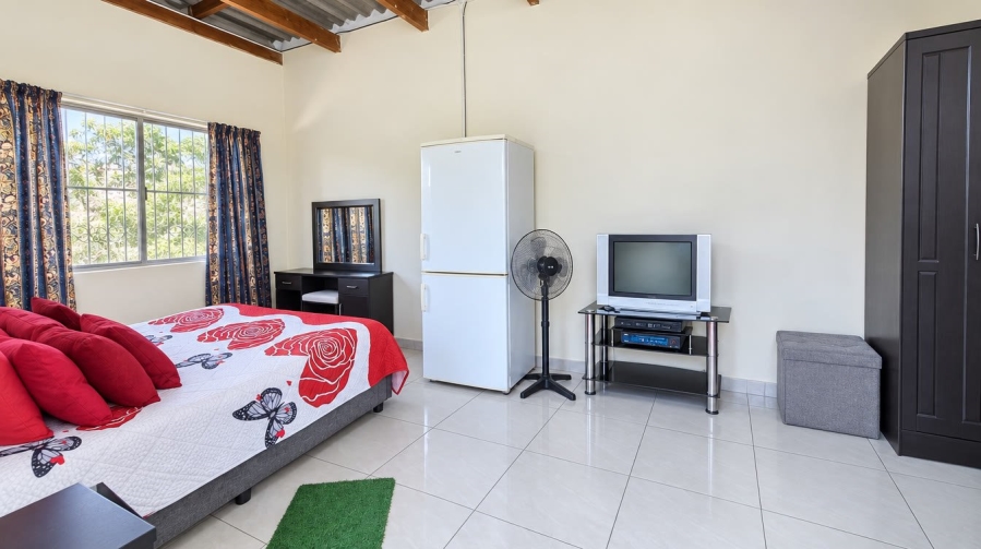 4 Bedroom Property for Sale in Barry Hertzog Park KwaZulu-Natal